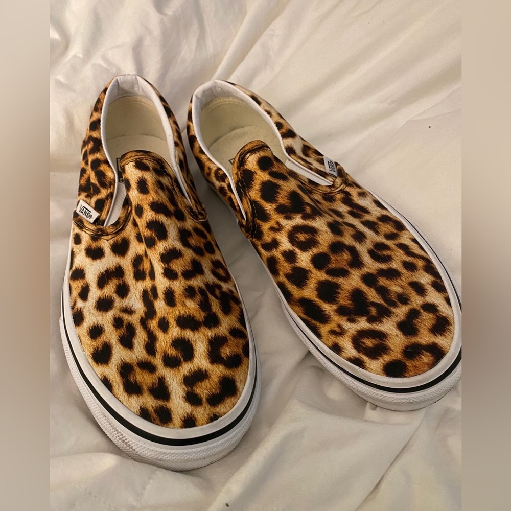 New VANS sneakers